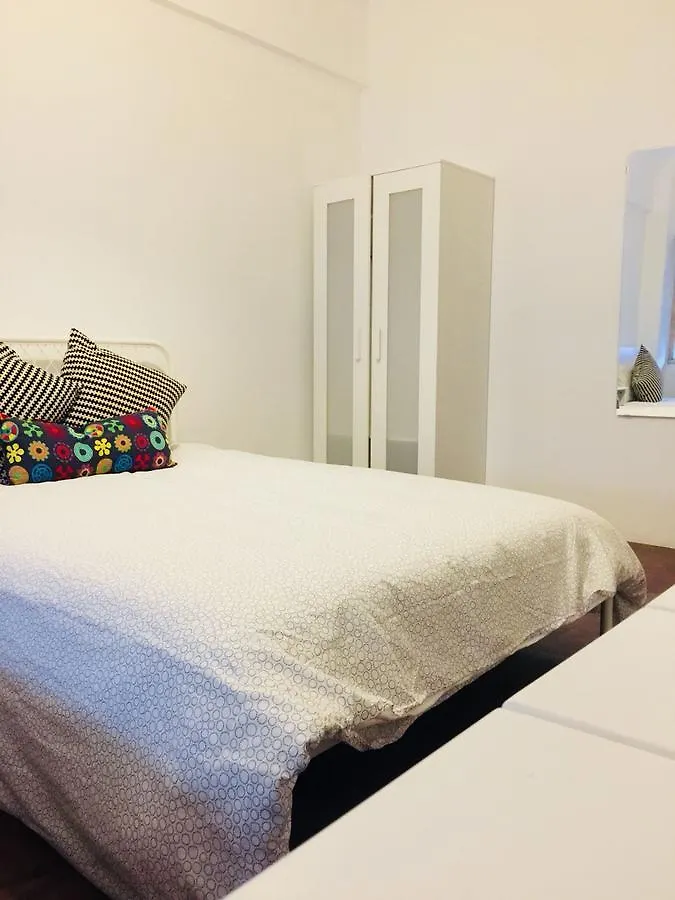 Guest house Reiki Lovers Lisbon Hotel