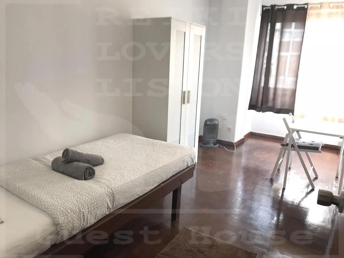 Reiki Lovers Lisbon Hotel 2*,